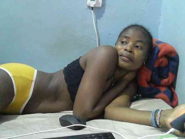 sweet-cherrie webcam