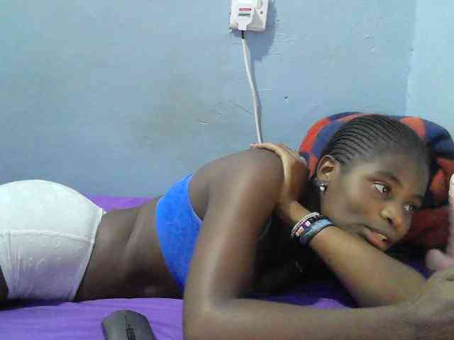 sweet-cherrie webcam