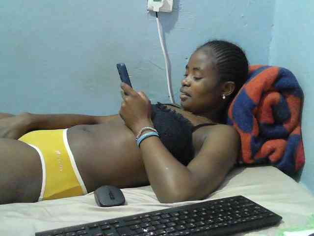 sweet-cherrie webcam