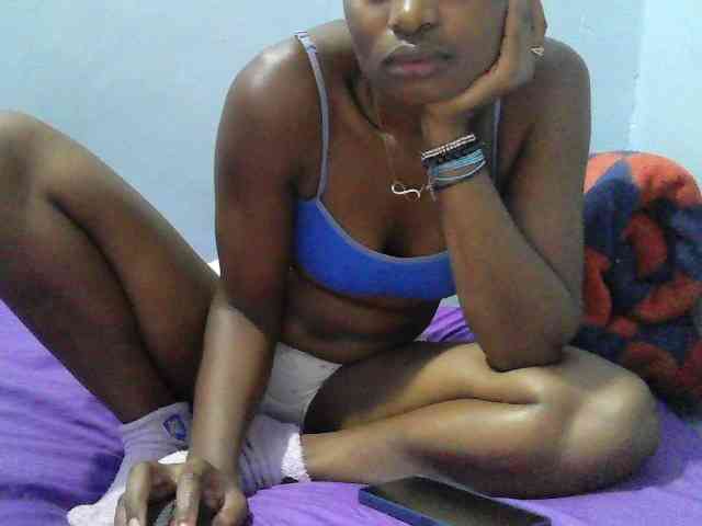 sweet-cherrie webcam