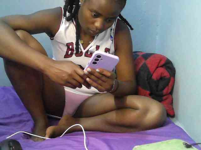 sweet-cherrie webcam