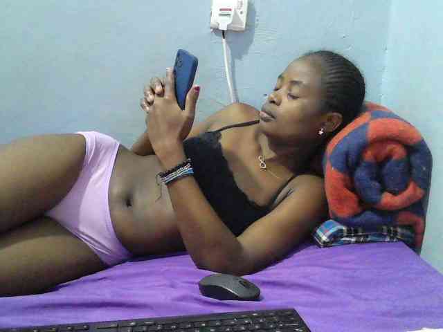 sweet-cherrie webcam