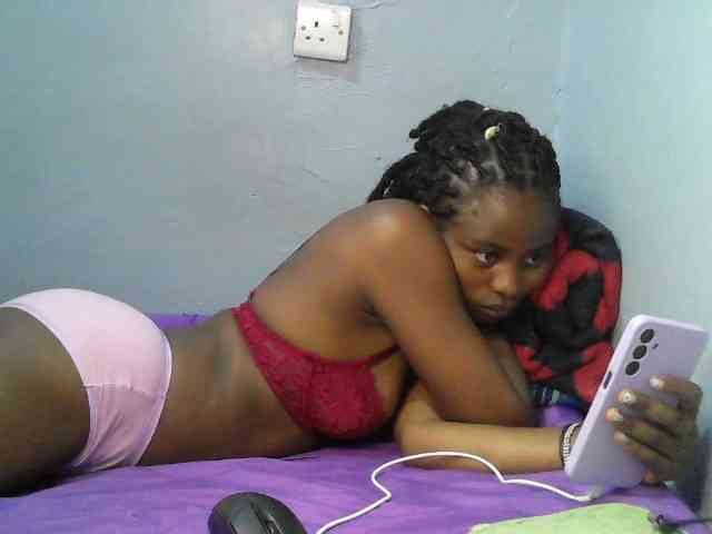 sweet-cherrie webcam