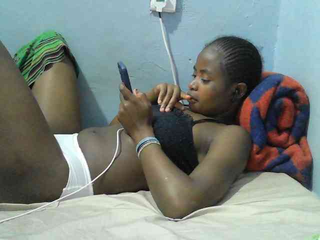 sweet-cherrie webcam