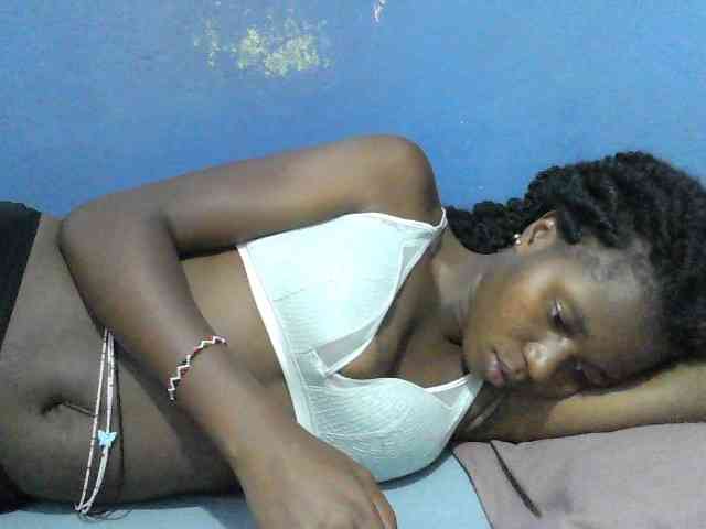 sweet-cherrie webcam