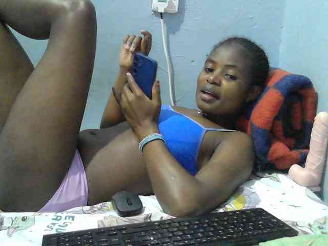 sweet-cherrie webcam