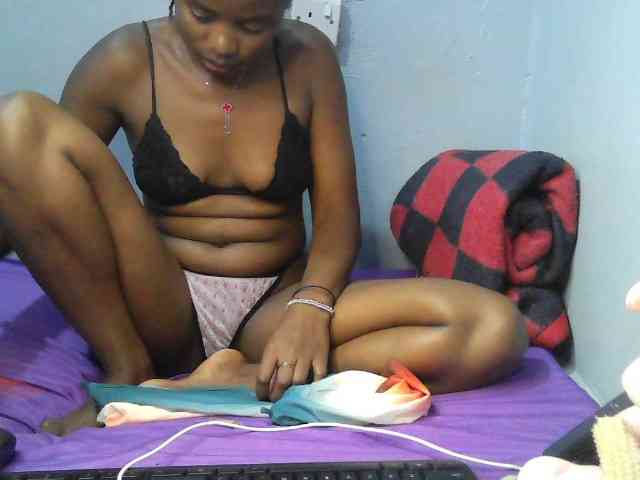 sweet-cherrie webcam