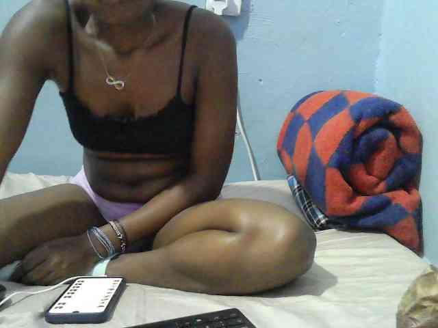 sweet-cherrie webcam