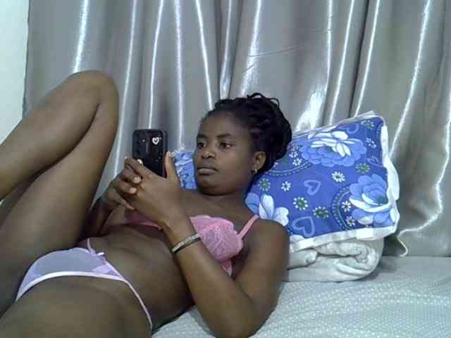 sweet-cherrie webcam