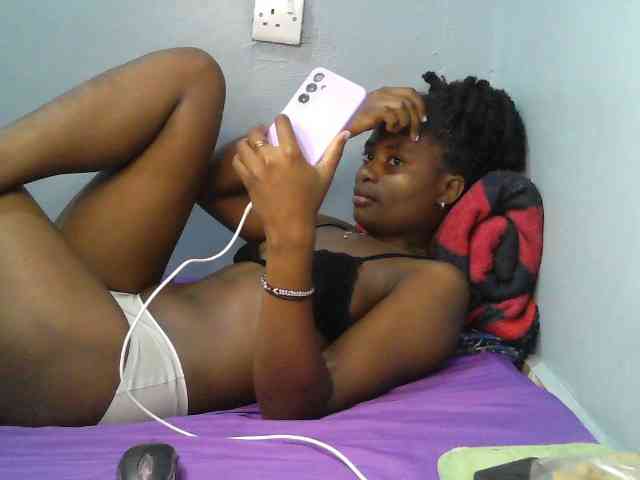 sweet-cherrie webcam