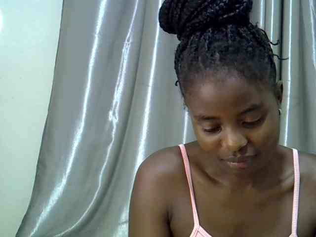 sweet-cherrie webcam