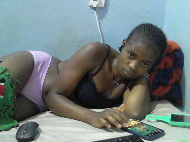 sweet-cherrie webcam
