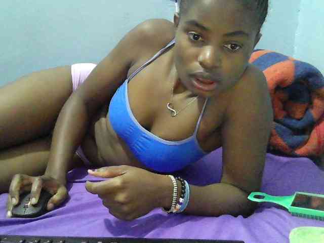 sweet-cherrie webcam
