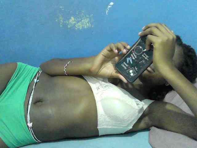 sweet-cherrie webcam