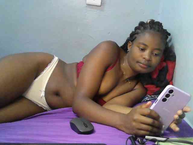 sweet-cherrie webcam