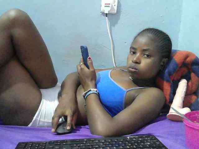 sweet-cherrie webcam