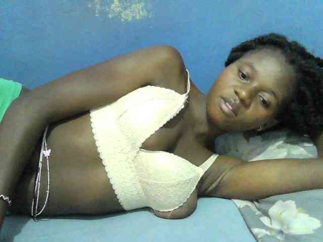 sweet-cherrie webcam