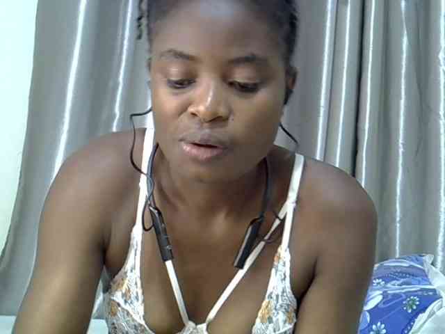 sweet-cherrie webcam