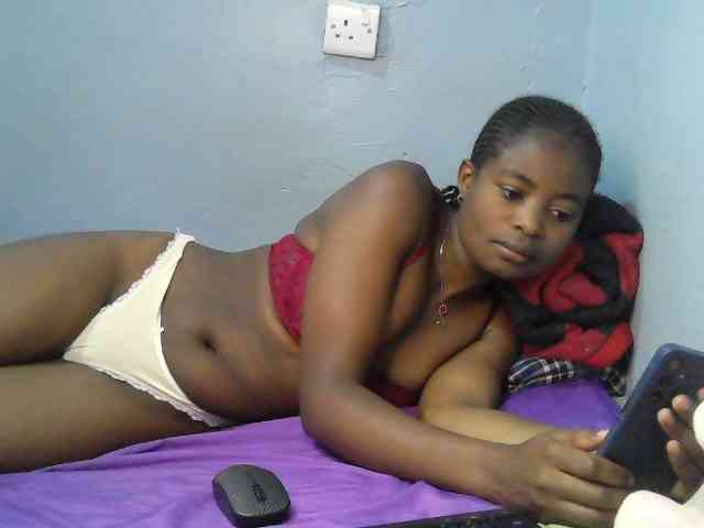 sweet-cherrie webcam