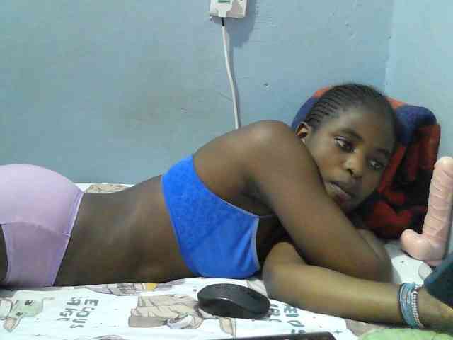 sweet-cherrie webcam