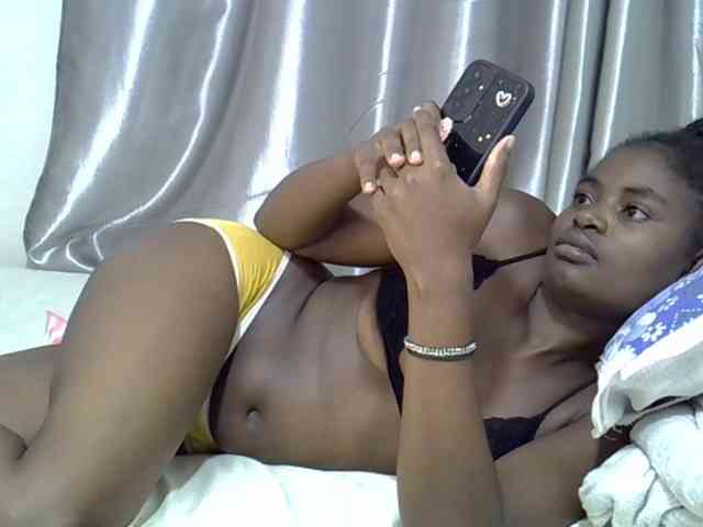 sweet-cherrie webcam