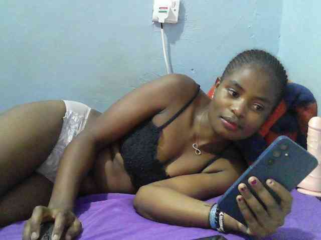 sweet-cherrie webcam