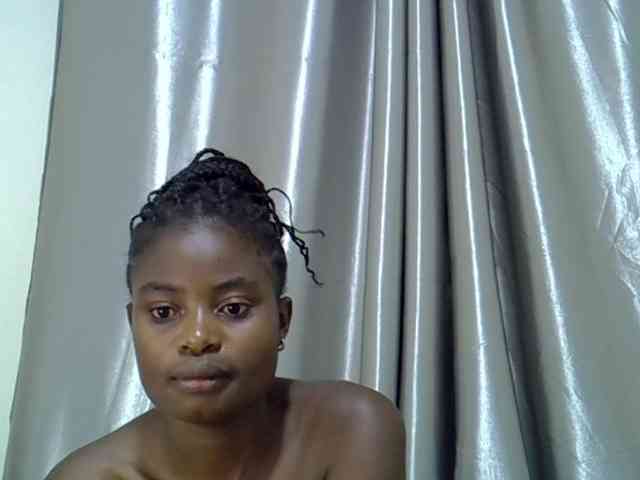 sweet-cherrie webcam