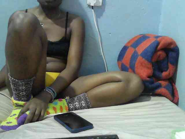 sweet-cherrie webcam