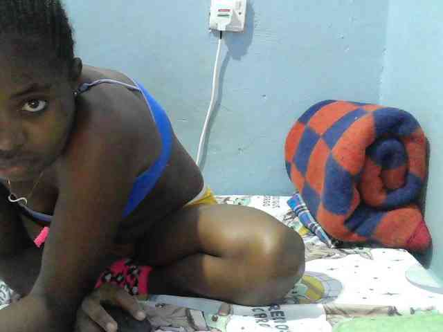 sweet-cherrie webcam