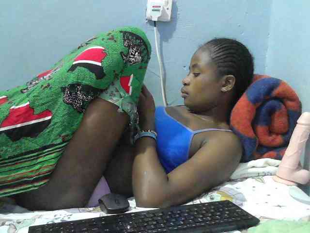 sweet-cherrie webcam