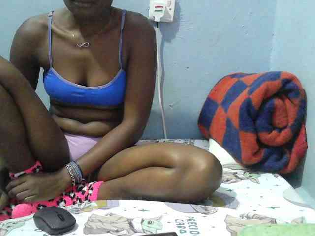 sweet-cherrie webcam