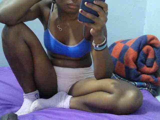 sweet-cherrie webcam