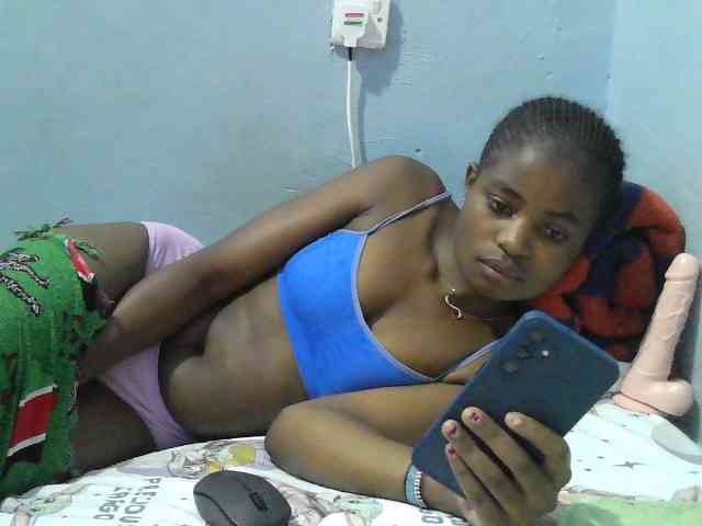 sweet-cherrie webcam