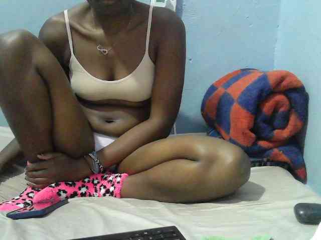 sweet-cherrie webcam