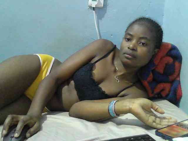 sweet-cherrie webcam