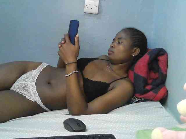 sweet-cherrie webcam