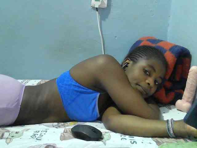 sweet-cherrie webcam