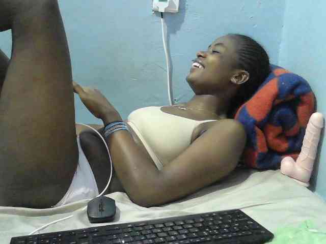 sweet-cherrie webcam