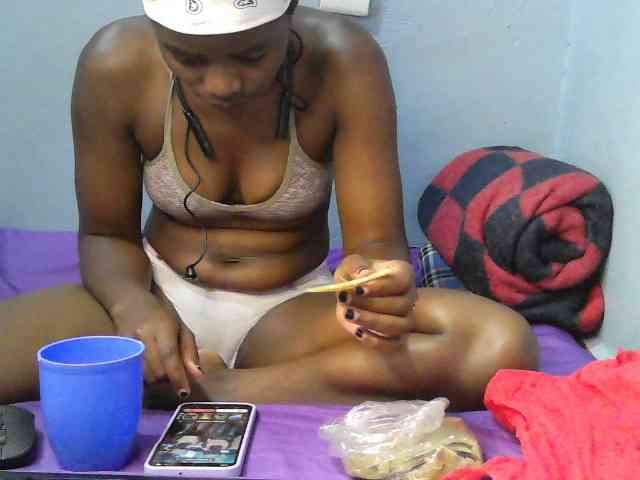 sweet-cherrie sweet-cherrie