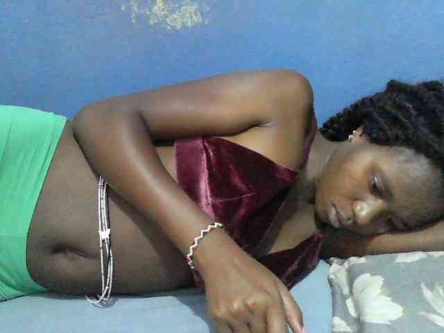 sweet-cherrie webcam