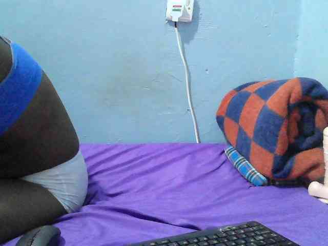 sweet-cherrie webcam