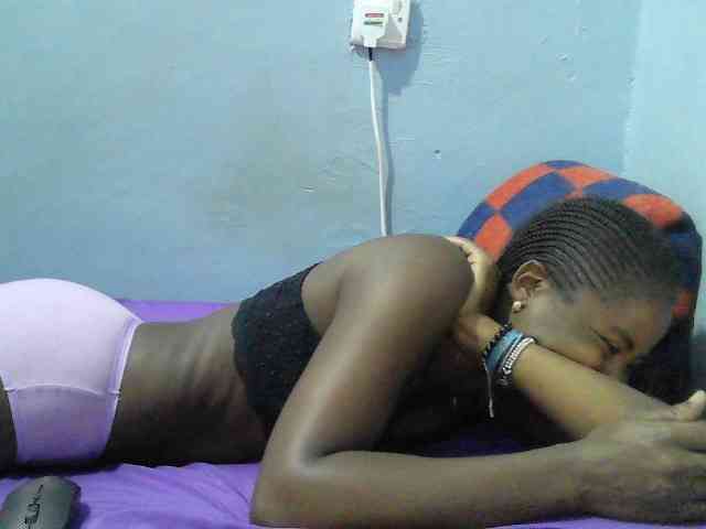 sweet-cherrie webcam