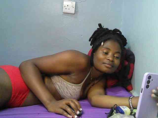 sweet-cherrie webcam