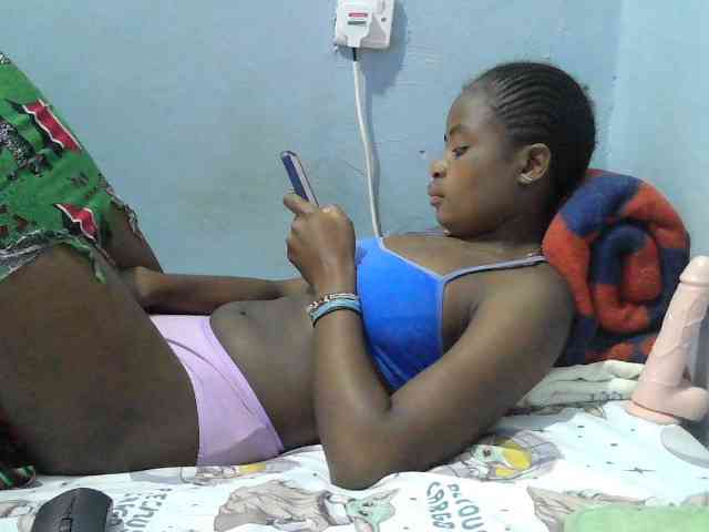 sweet-cherrie webcam