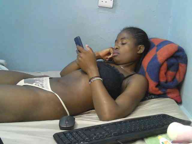 sweet-cherrie webcam