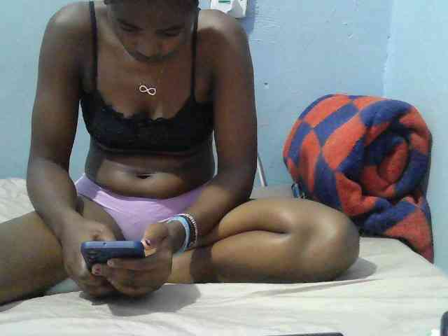 sweet-cherrie webcam