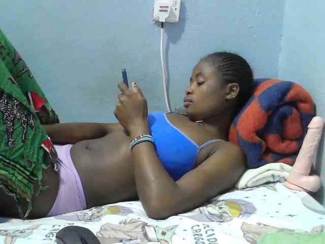 sweet-cherrie webcam