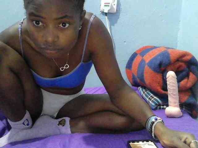 sweet-cherrie webcam