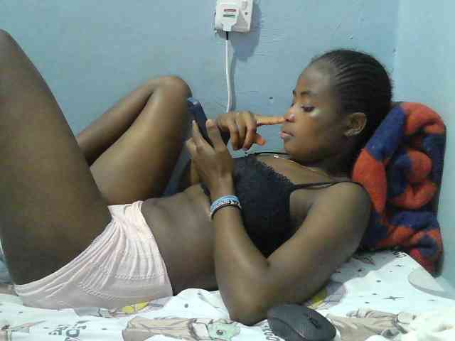 sweet-cherrie webcam