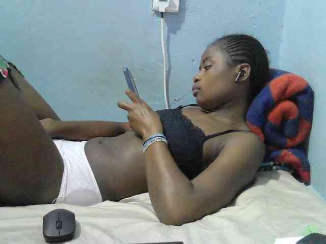 sweet-cherrie webcam